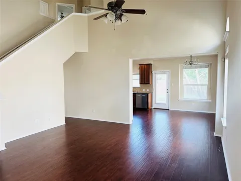 245 Verano Drive