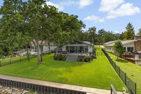 524 Sampan Drive