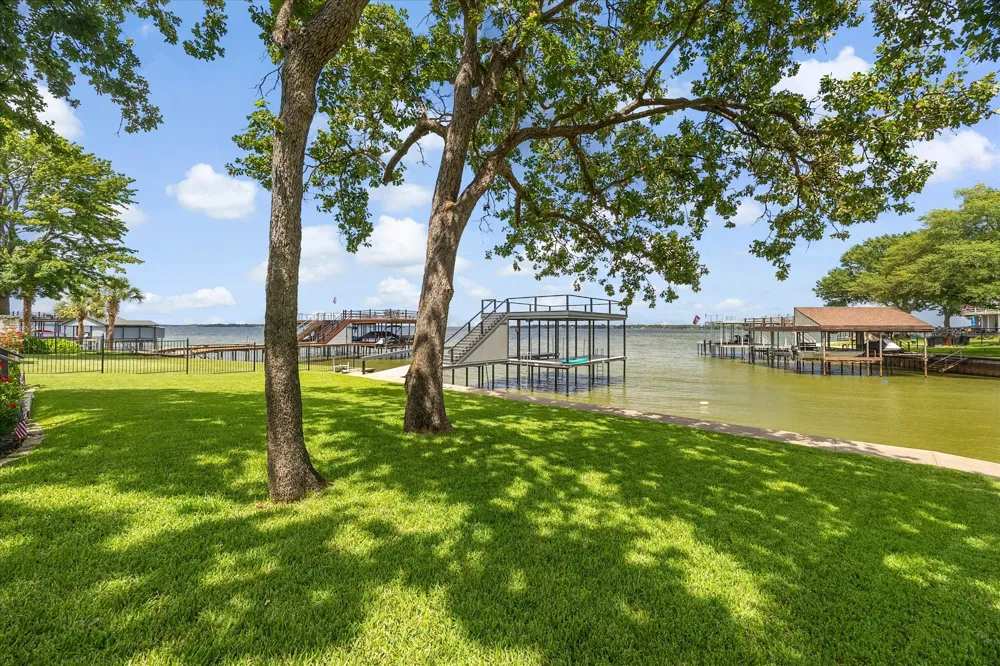 524 Sampan Drive Tool, TX 75143