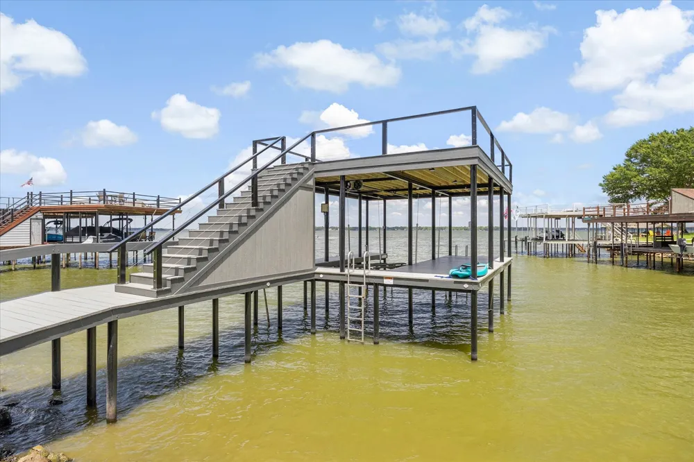 524 Sampan Drive Tool, TX 75143