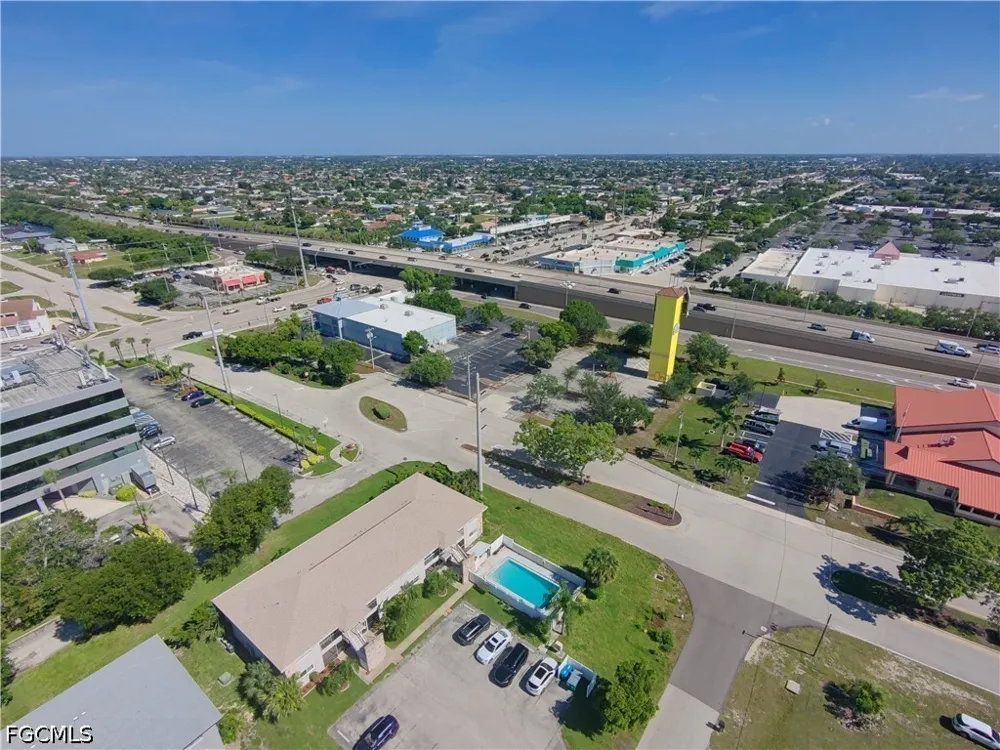 SE 16th Place #104 Cape Coral, FL 33904