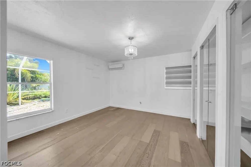 SE 19th Terrace Cape Coral, FL 33990