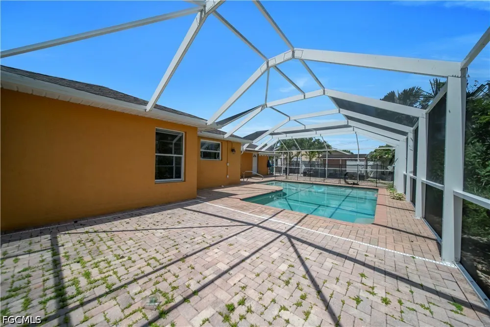 SE 19th Terrace Cape Coral, FL 33990