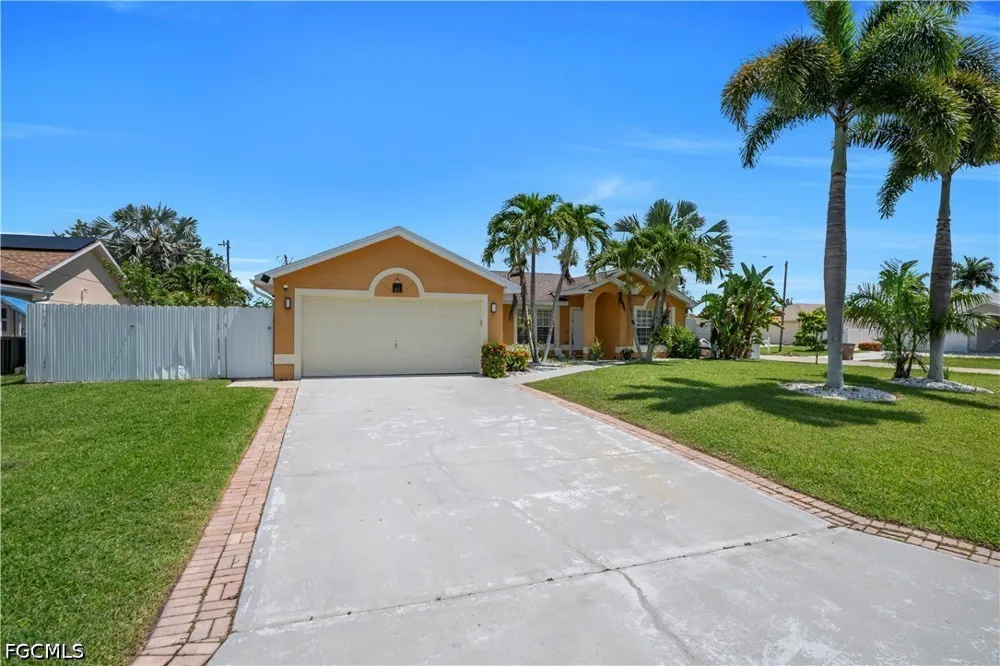 SE 19th Terrace Cape Coral, FL 33990