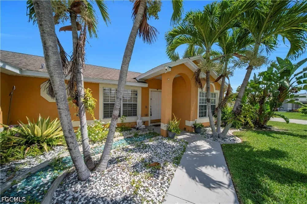 SE 19th Terrace Cape Coral, FL 33990