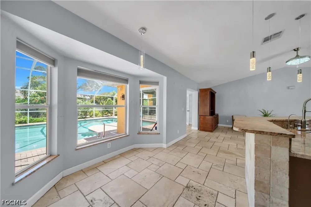 SE 19th Terrace Cape Coral, FL 33990