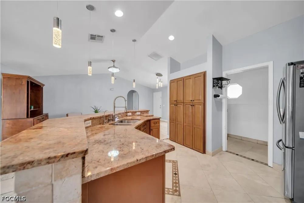 SE 19th Terrace Cape Coral, FL 33990