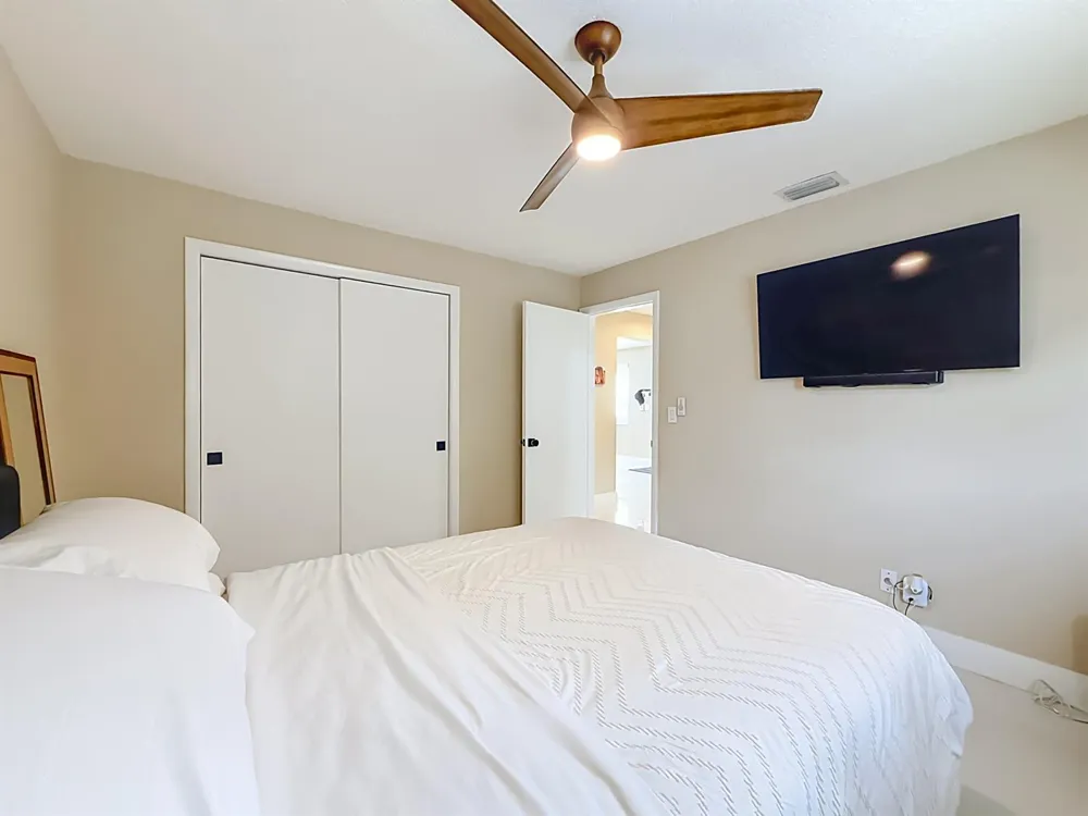 9416 SW 51st Place Cooper City, FL 33328