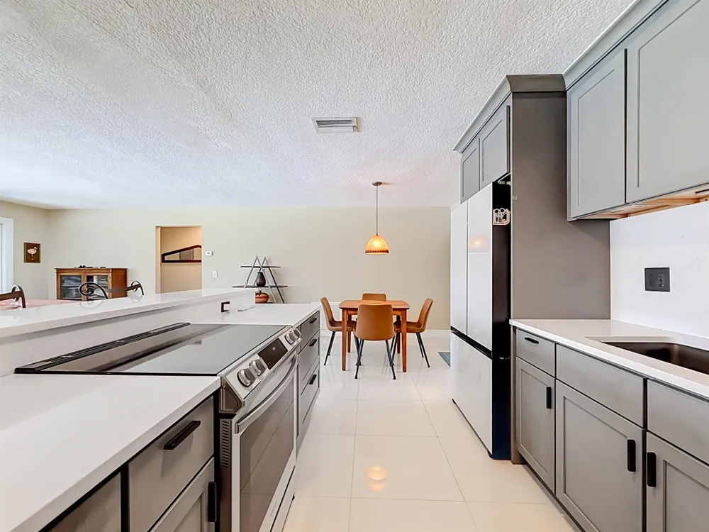 9416 SW 51st Place Cooper City, FL 33328