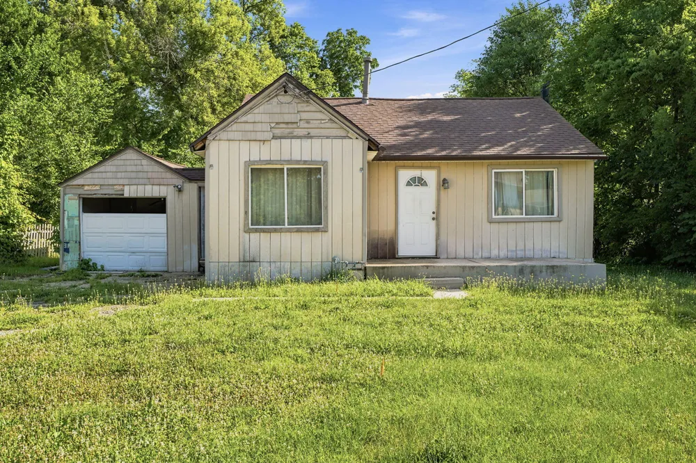 3758 W Michigan Avenue W Bedford Charter Township, MI 49037