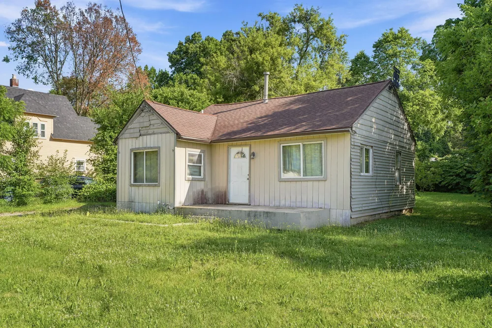 3758 W Michigan Avenue W Bedford Charter Township, MI 49037