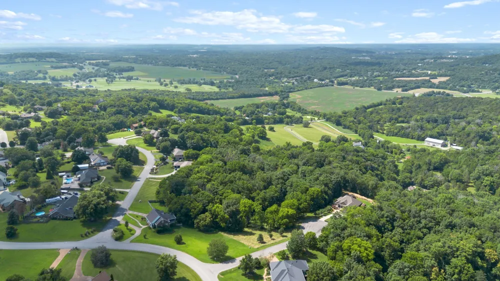 1202 Valarie Ln Columbia, TN 38401