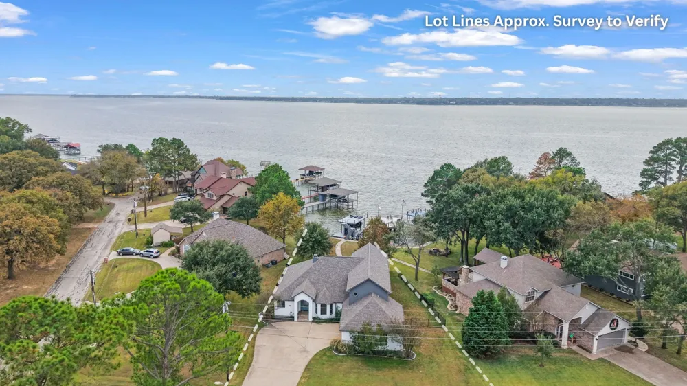 339 Autumn Wood Trail Gun Barrel City, TX 75156