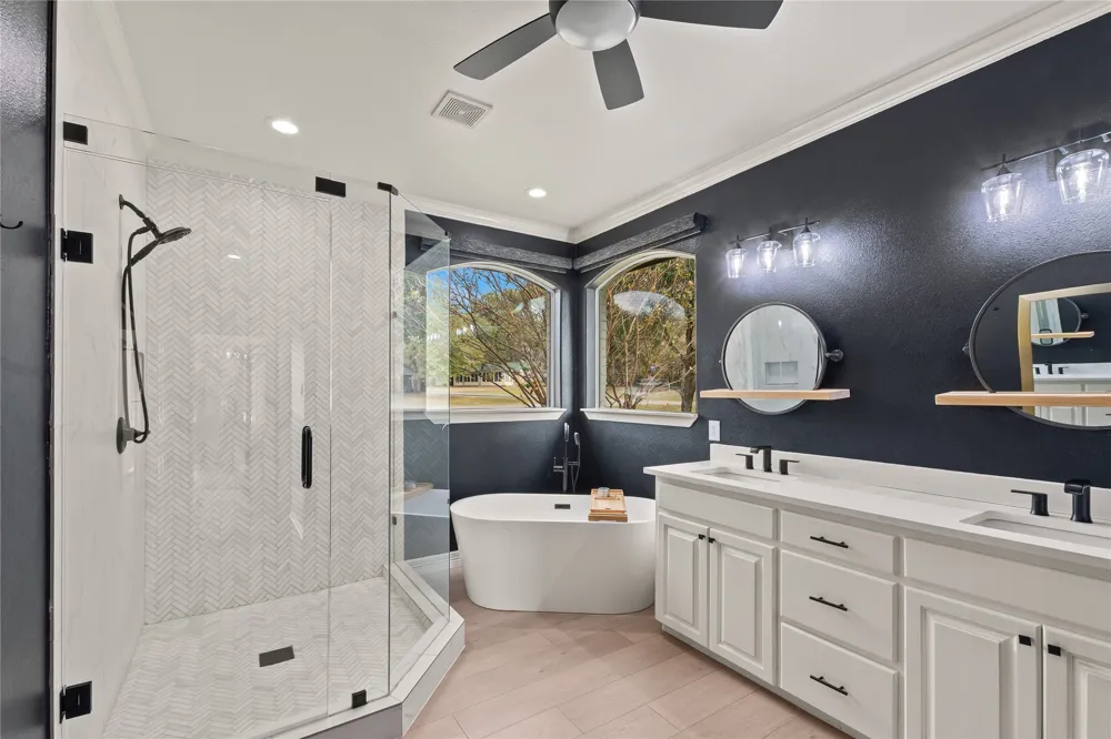 339 Autumn Wood Trail Gun Barrel City, TX 75156