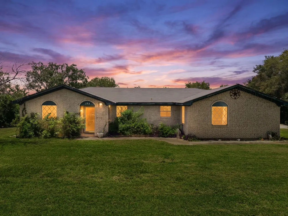 195 Amy Joy Drive China Spring, TX 76633