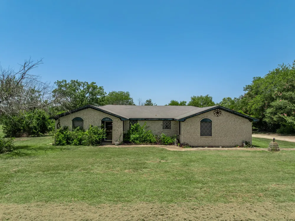 195 Amy Joy Drive China Spring, TX 76633