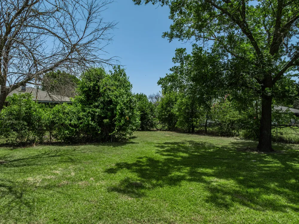 195 Amy Joy Drive China Spring, TX 76633