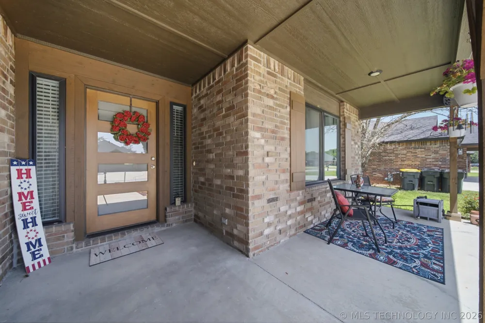 733 E 139th Place Glenpool, OK 74033
