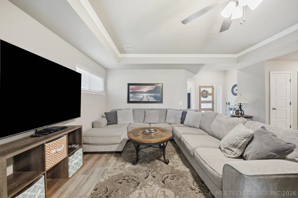 733 E 139th Place Glenpool, OK 74033