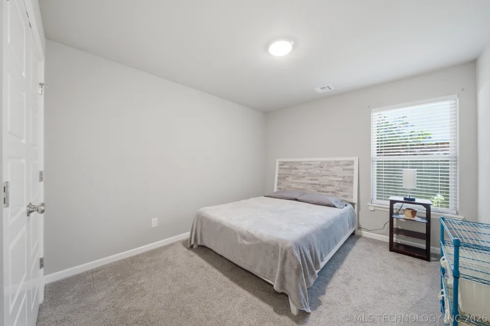 733 E 139th Place Glenpool, OK 74033