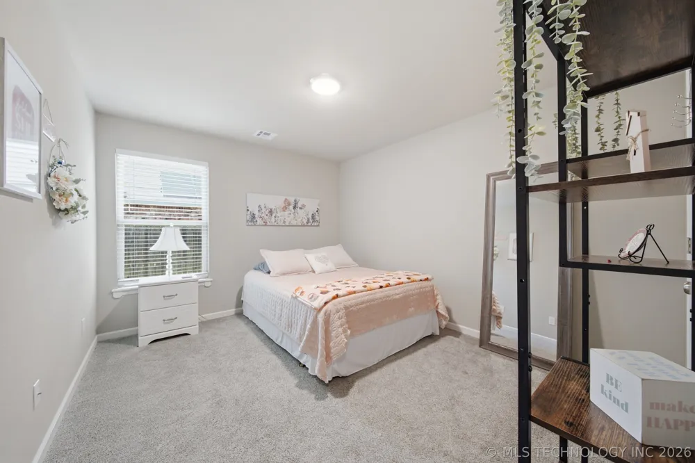 733 E 139th Place Glenpool, OK 74033