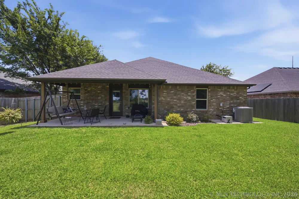 733 E 139th Place Glenpool, OK 74033