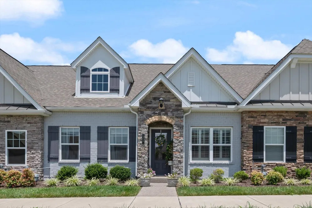 319 Buckner Cir Mount Juliet, TN 37122