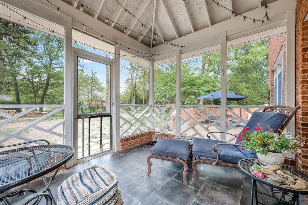 109 ALBEMARLE DRIVE Tullahoma, TN 37388