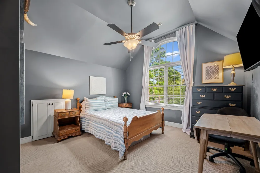 109 ALBEMARLE DRIVE Tullahoma, TN 37388
