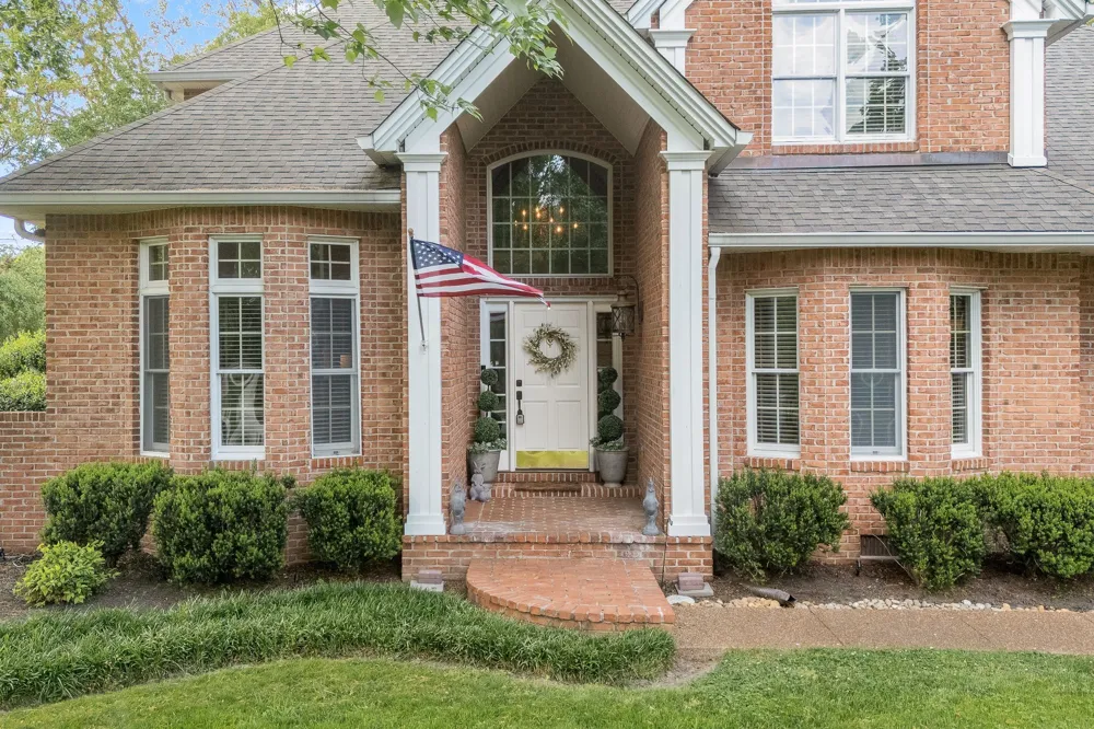 109 ALBEMARLE DRIVE Tullahoma, TN 37388