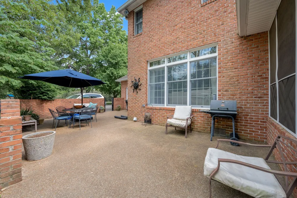 109 ALBEMARLE DRIVE Tullahoma, TN 37388