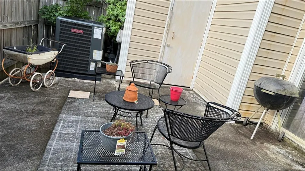 1046 Thornwoode Lane Stone Mountain, GA 30083