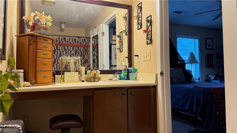 1046 Thornwoode Lane Stone Mountain, GA 30083