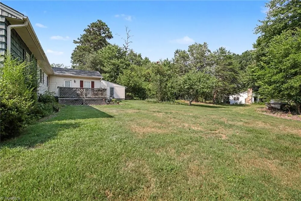 5109 NC Highway 89 E Walnut Cove, NC 27052