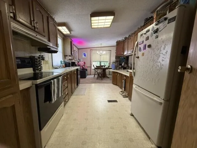2482 Pembroke Drive Norton Shores City, MI 49441