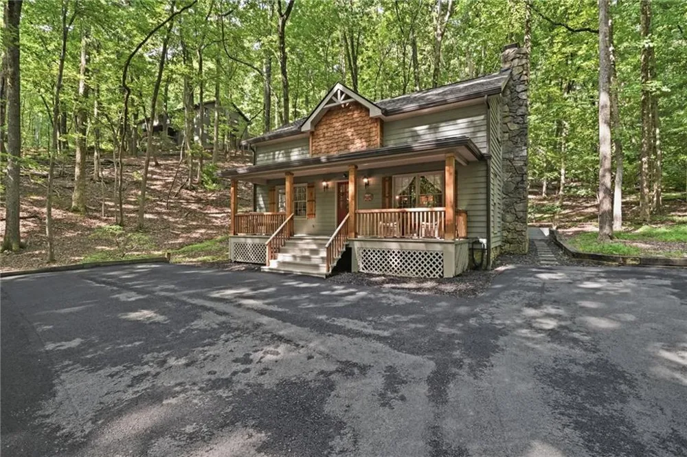 49 Little Beaver Run Big Canoe, GA 30143