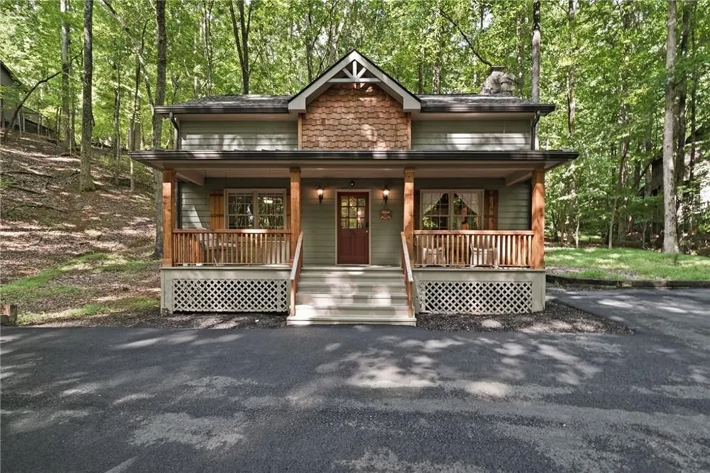 49 Little Beaver Run Big Canoe, GA 30143