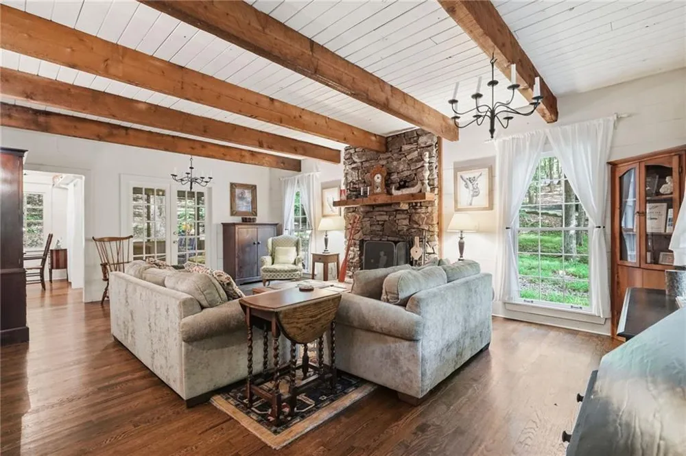 49 Little Beaver Run Big Canoe, GA 30143