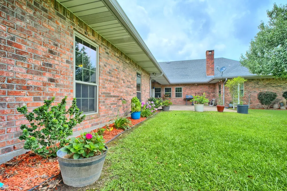 2442 E Armand St Street Other, LA 70611