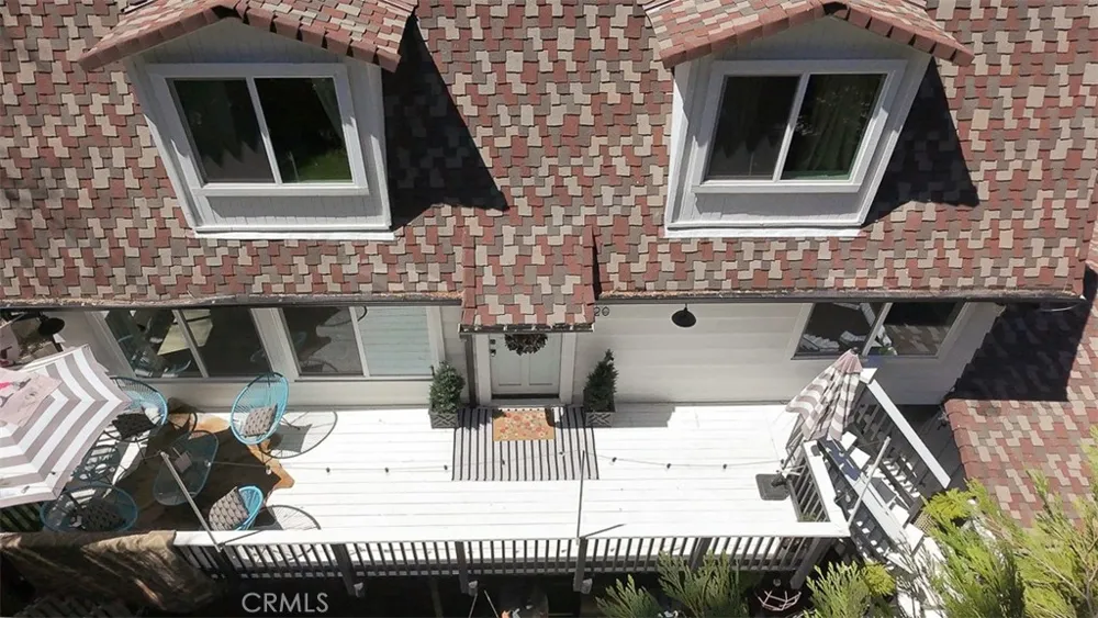 220 Oak Dr. Lake Arrowhead, CA 92352