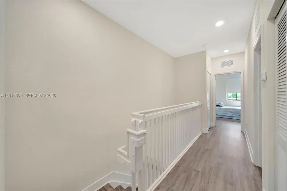 11295 W 34th Way Hialeah, FL 33018