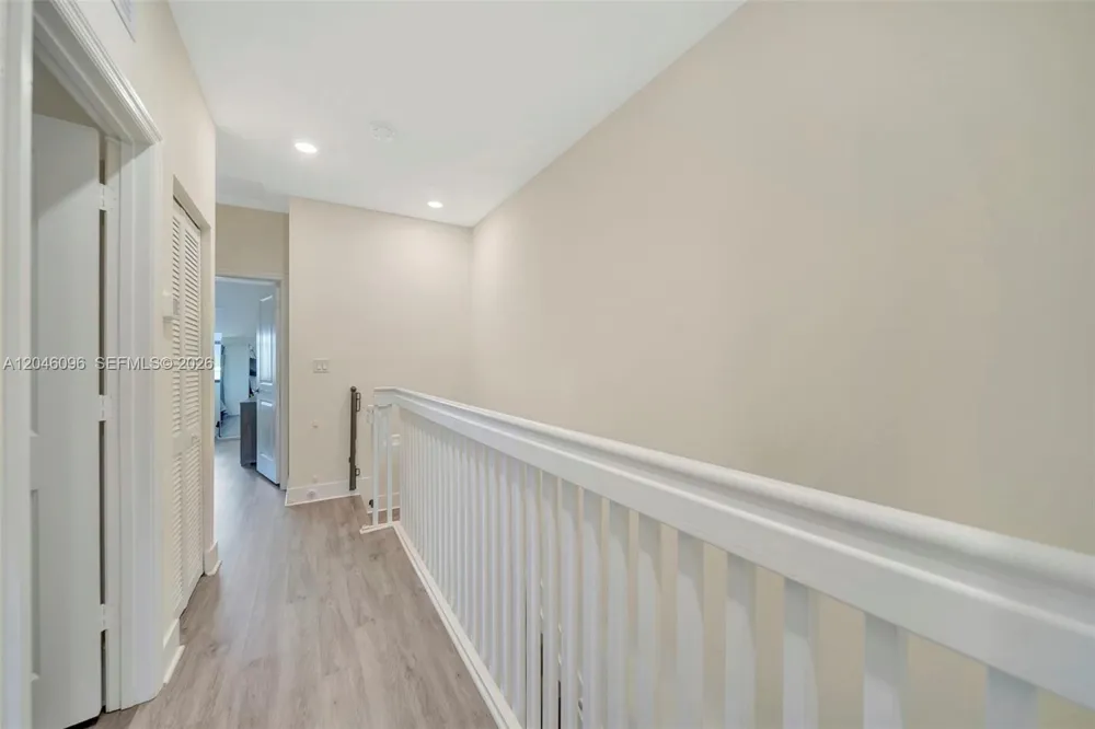 11295 W 34th Way Hialeah, FL 33018