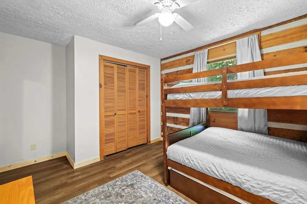 Biltmore Circle Bryson City, NC 28713