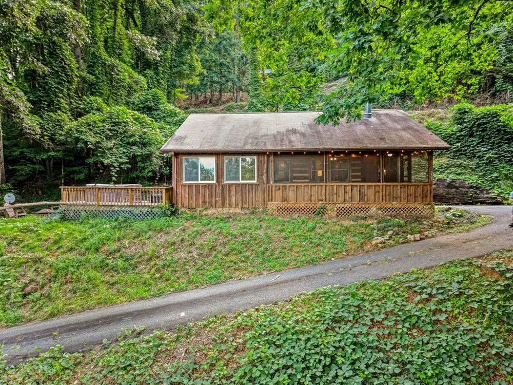 Biltmore Circle Bryson City, NC 28713