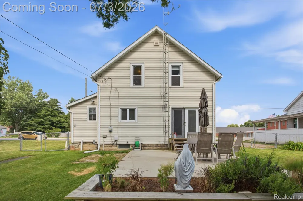 223 Main Street Webberville Village, MI 48892