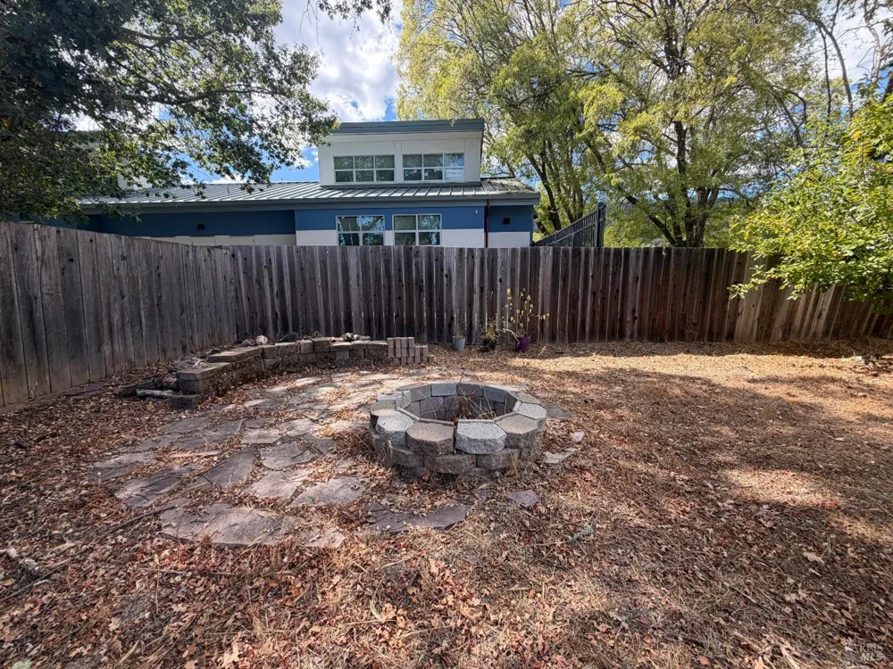 349 Washington Avenue Ukiah, CA 95482