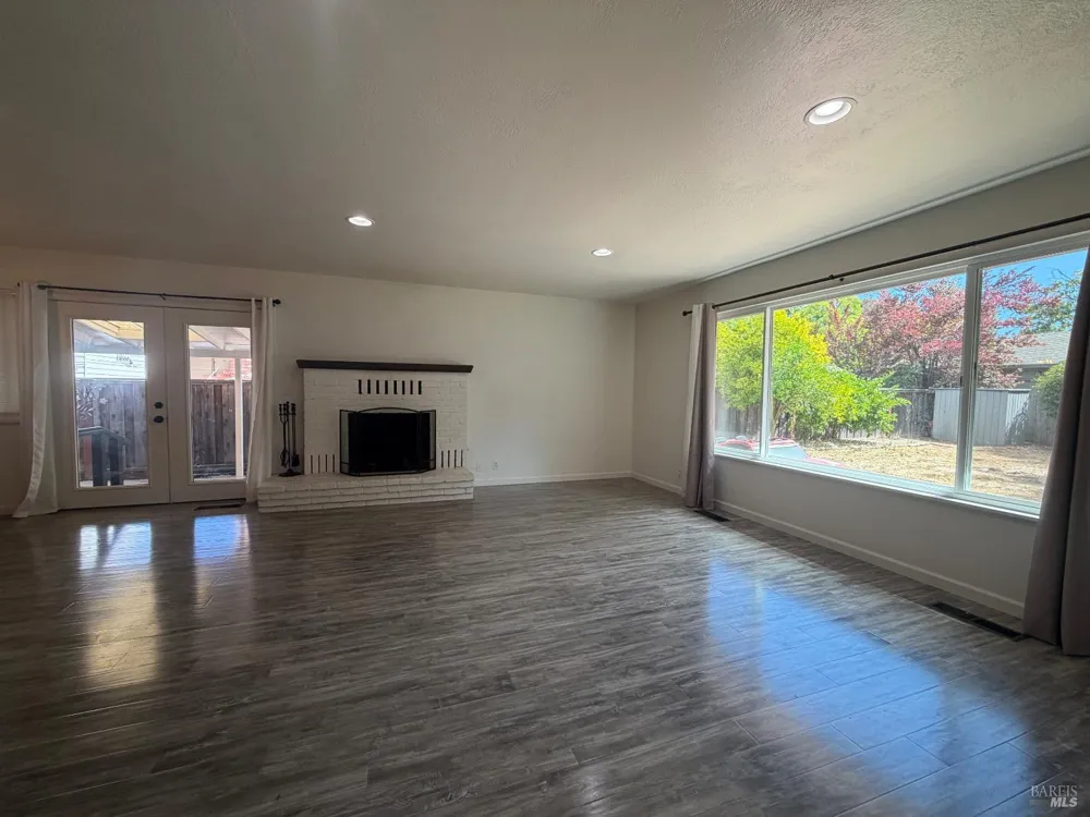 349 Washington Avenue Ukiah, CA 95482
