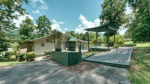 55 Chatuge Village Drive