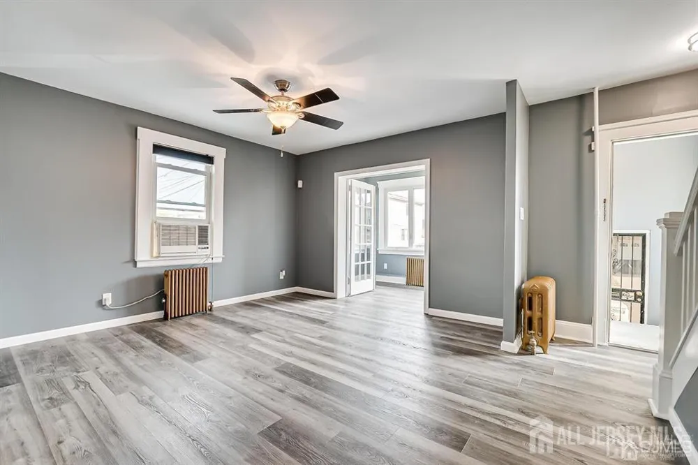 43 Saint Ann Street Carteret, NJ 07008