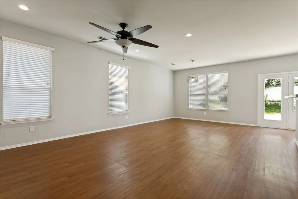 9128 Greene Drive Providence Village, TX 76227